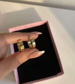Boucle d’oreille / Créole cartier love🐆✨