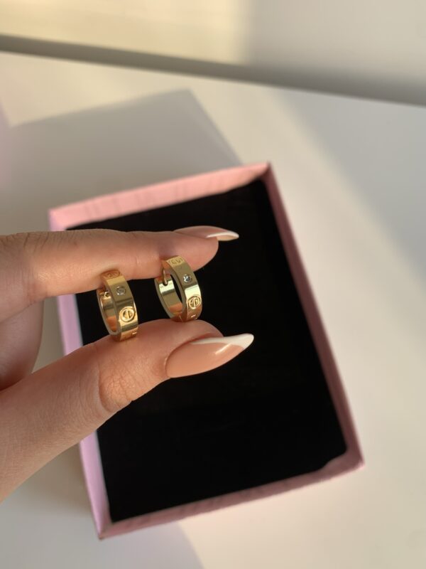 Boucle d’oreille / Créole cartier love🐆✨