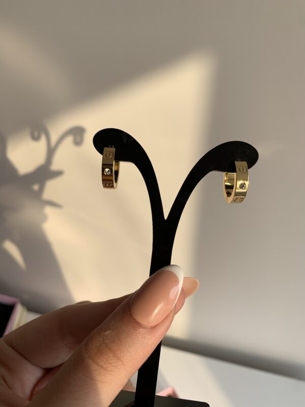 Boucle d’oreille / Créole cartier love🐆✨
